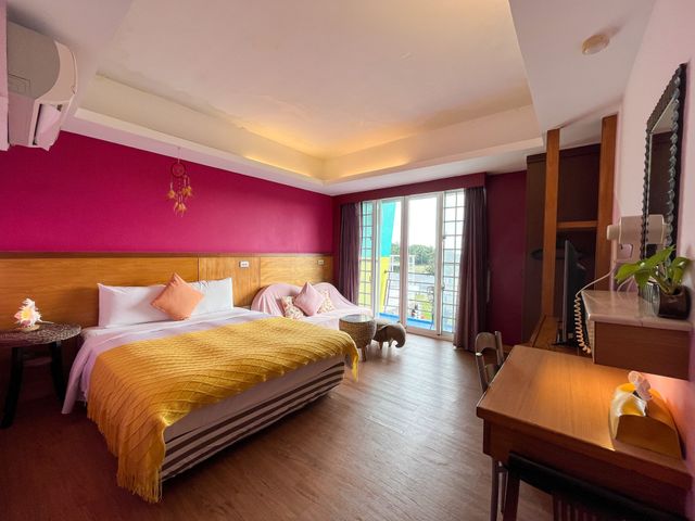Tz shin hotel-View Double Room-1