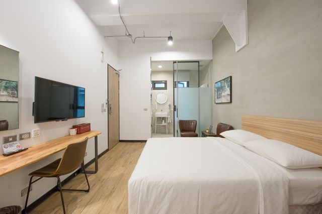 OX Suites 圈叉行旅-雙人和式房 (可加 x1 單人床, 對內天井窗, 無陽台, 不可吸菸)-2