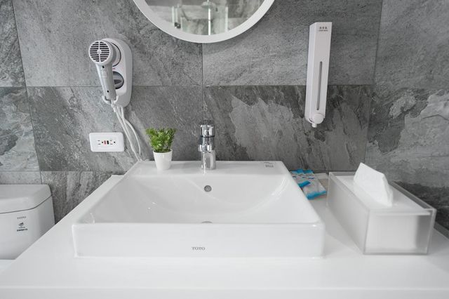 OX Suites 圈叉行旅-頂級雙人大湯屋 (可加 x 1 單人床, 不可吸菸)-8