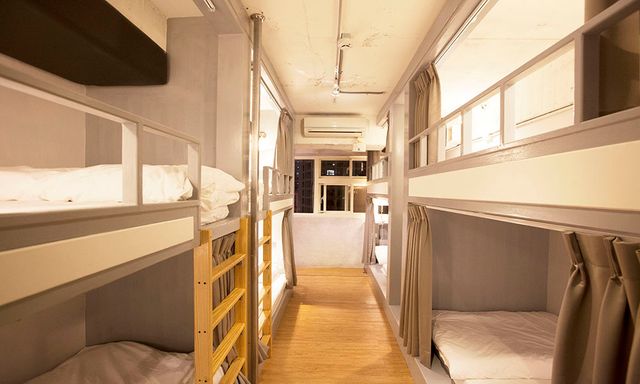 龍蝦先生的秘密巢穴旅館-8人男性背包客房-1