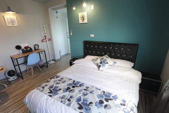 Light Shadow-standard two-person room-5