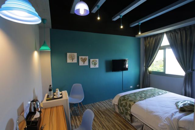 Light Shadow-standard two-person room-3