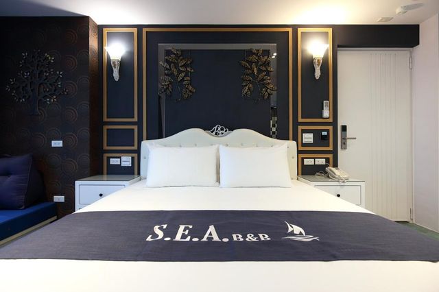 花蓮 S.E.A. 藍海曙光民宿 | 可選購海景房型 | 近東大門夜市-海景房 l 尊榮海景雙人房-9