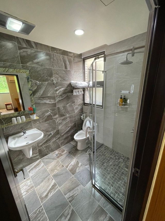 鯉魚潭湖畔46民宿|寵物友善|可租借自行車-山景三人房-8