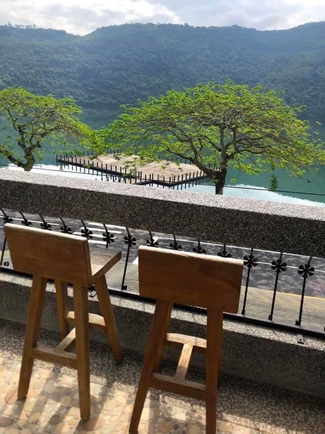 鯉魚潭湖畔46民宿|寵物友善|可租借自行車-湖景四人房-8