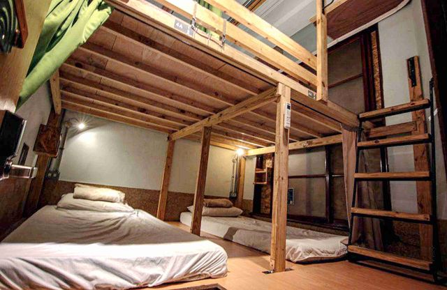 TAINAN YUNQI HOSTEL-Quad room with Shared bathroom-2