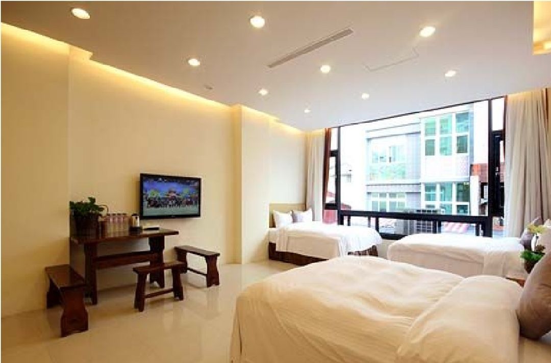 Room and Board Hall 1