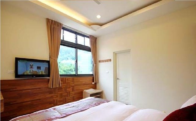 시수완지아 홈스테이 1관 (Shi Su Wan Jia Homestay 1)-Elegant double suite-5