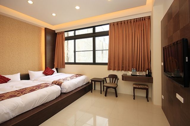 시수완지아 홈스테이 1관 (Shi Su Wan Jia Homestay 1)-Family four-member suite-2