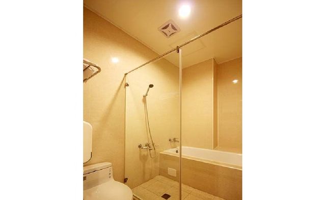 시수완지아 홈스테이 1관 (Shi Su Wan Jia Homestay 1)-Family four-member suite-5