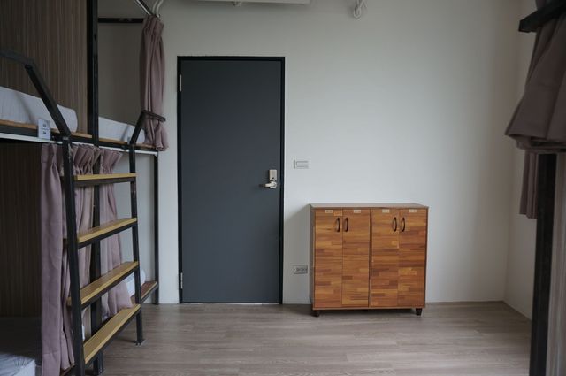小角落Corner Hostel & Cafe-混合宿舍間的1張床位-5