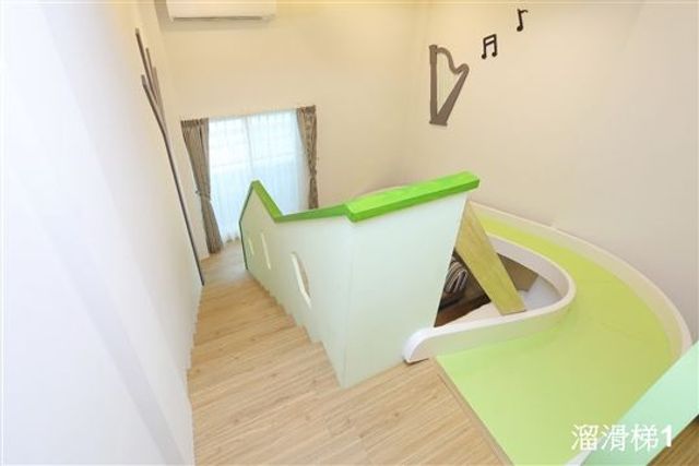 羅東幸福Yes｜溜滑梯主題房型、羅東夜市1分鐘-溜滑梯四人房-樓中樓-8