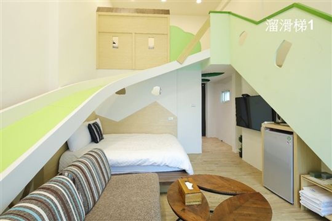 Happiness Yes Inn