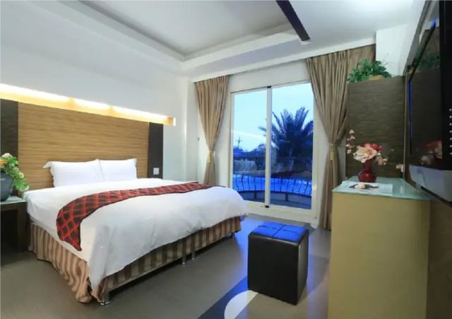 Spring Fountain Hotel-Standard double room-3