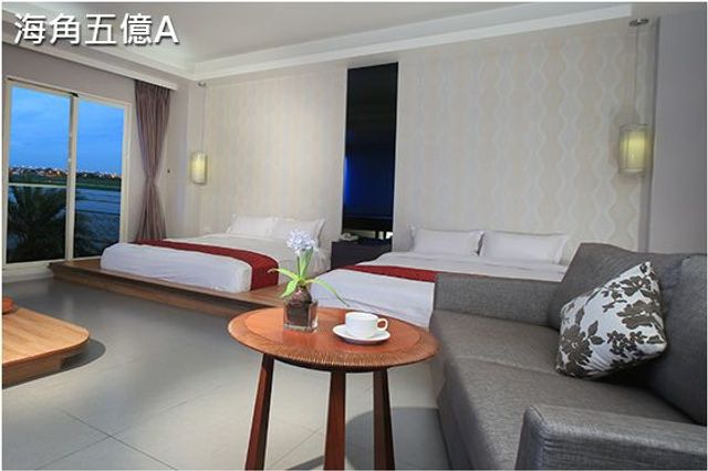 Spring Fountain Hotel-Family room-4