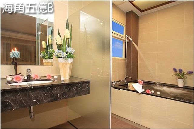 Spring Fountain Hotel-Family room-5