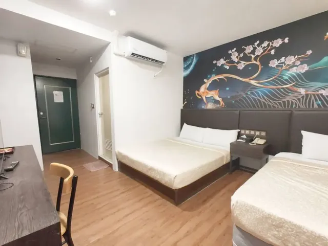 皇家商務旅館-豪華三人房(一大一小床）-6