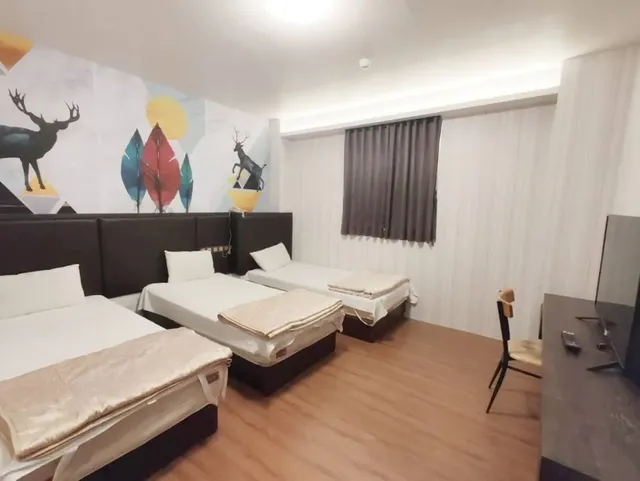 皇家商務旅館-豪華三人房（三小床）-6
