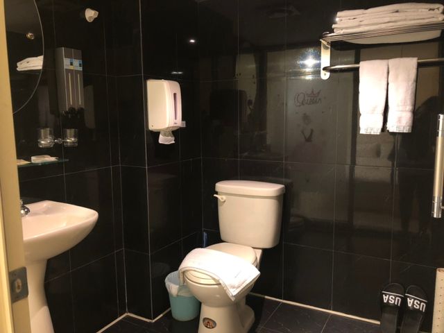 輕旅店 Travel Young Hotel-標準無窗雙人房-9
