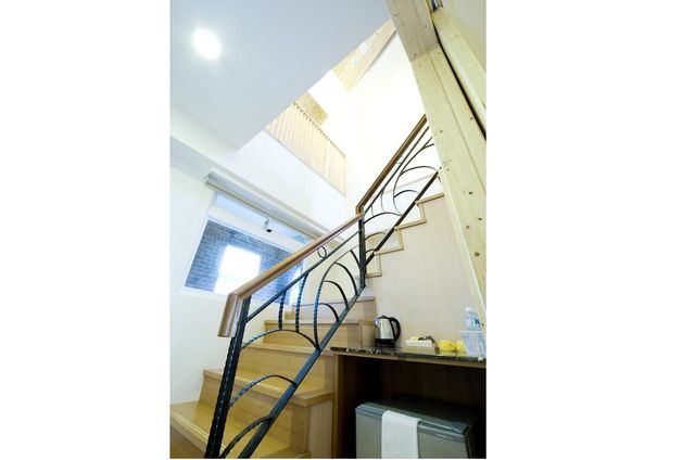 SCHOKOLAKE-Dream House floor, four-room suites-4