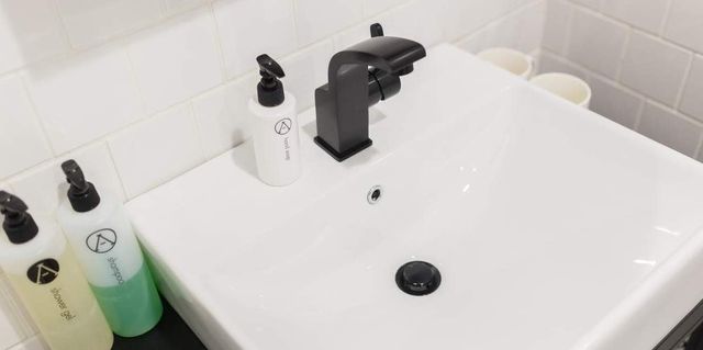 浴室 Bathroom 2