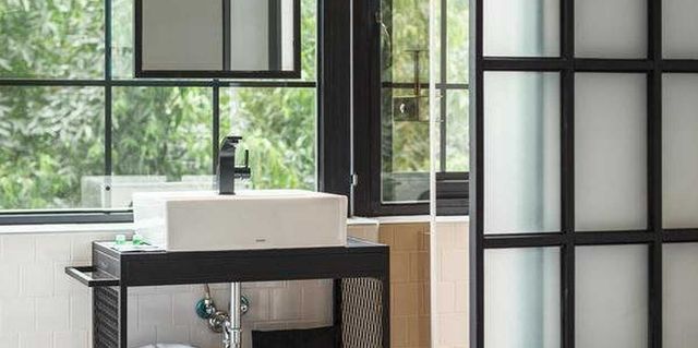 佳景浴室 Bathroom with Great View