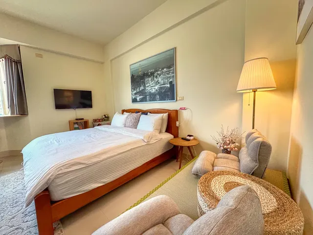 스로우 베드 앤 브렉퍼스트 (Cause a slow one. Slow bed and breakfast)-Double Star Night View Room-1