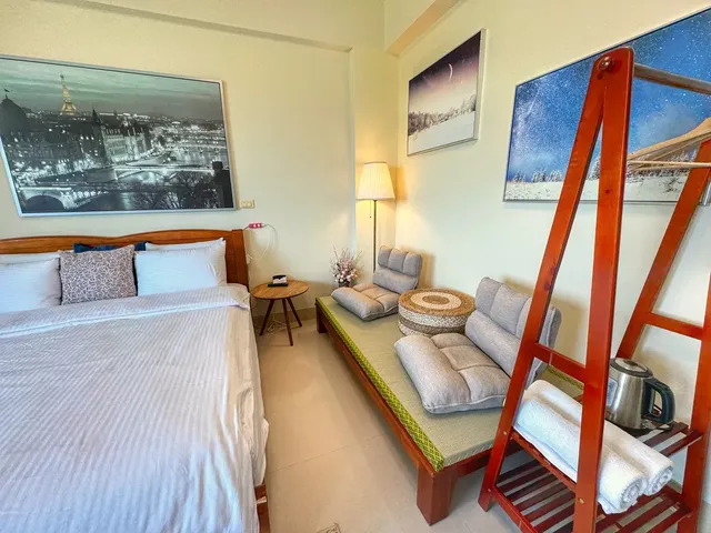 스로우 베드 앤 브렉퍼스트 (Cause a slow one. Slow bed and breakfast)-Double Star Night View Room-7