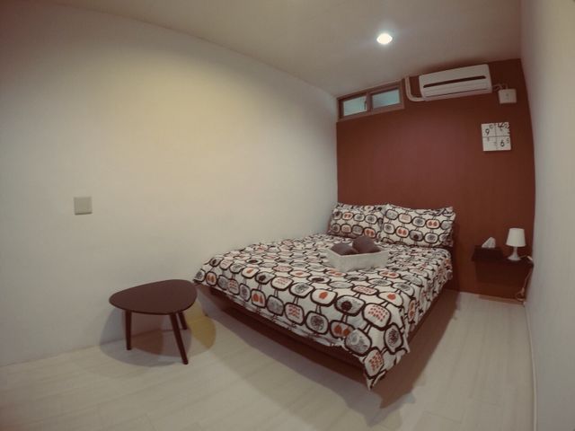 Traveller Apartment-Comfortable room (share bathroom)-4