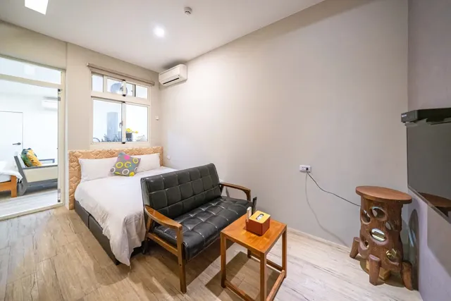 Mushroom Bed & Breakfast-Exquisite Quad Room-6