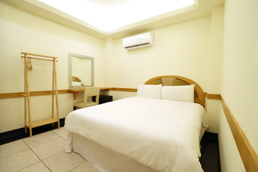 Gorgeous Hot Spring Resort
