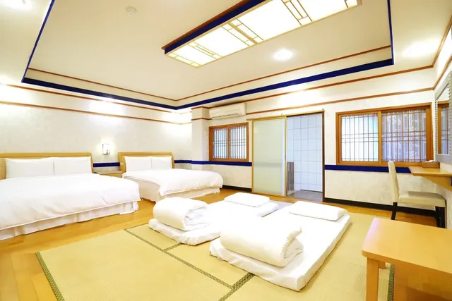 Gorgeous Hot Spring Resort-Wen He six-room-2