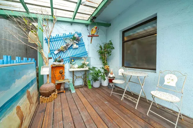 Mushroom Bed & Breakfast-Romantic Quadruple Room-3