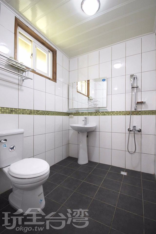 더믈 레이크 비앤비 (Double Lake B&B)-Family 10-person cabins-10