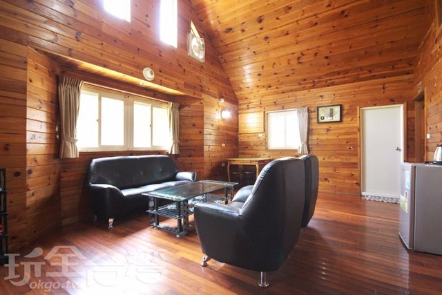 더믈 레이크 비앤비 (Double Lake B&B)-Family 10-person cabins-6