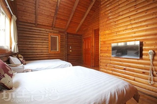 더믈 레이크 비앤비 (Double Lake B&B)-Double happiness family 14 people cabins-9