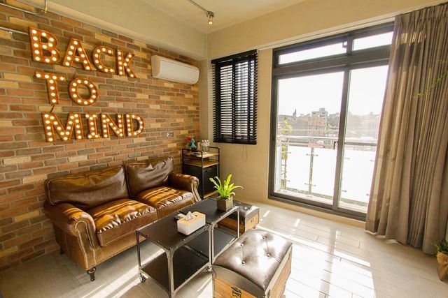 위럽 인 (We Love Inn)-Duplex quad room-3