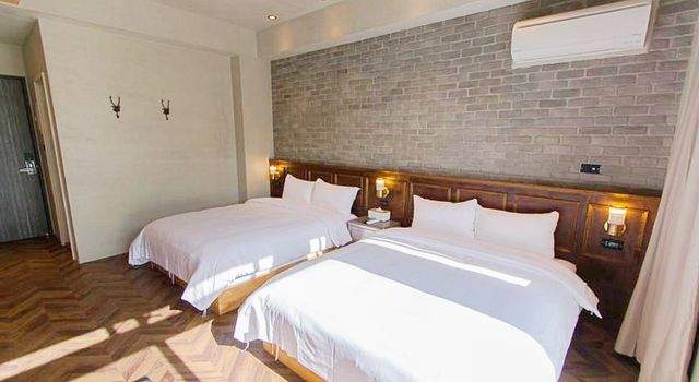 위럽 인 (We Love Inn)-Elegant quad room-3