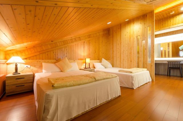 Yosemite-Family Six-person Suite 302-1