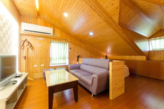 Yosemite-Family Six-person Suite 302-8