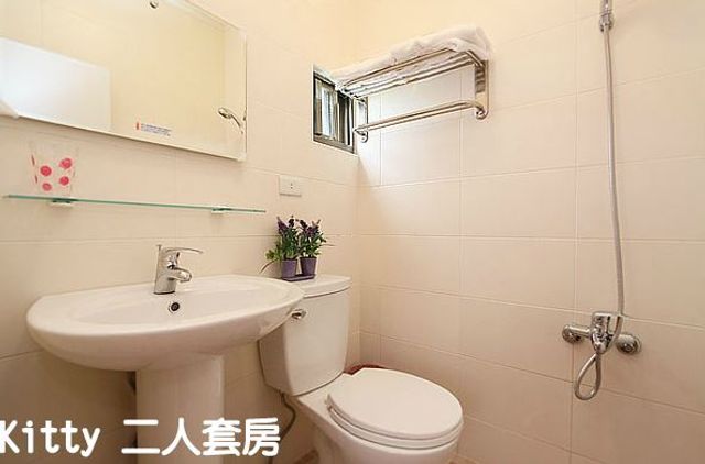 스몰 캐슬 다운타운 베드 앤 블랙퍼스트  (Small Castle Downtown Bed and Breakfast)-Double room (no pick-up room)-10