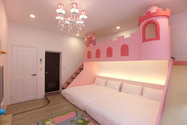 드림 서프라이징 애그 가족 베드 앤 브렉퍼스트 (Dream surprising egg parent-child bed and breakfast)-Little princess castle-1