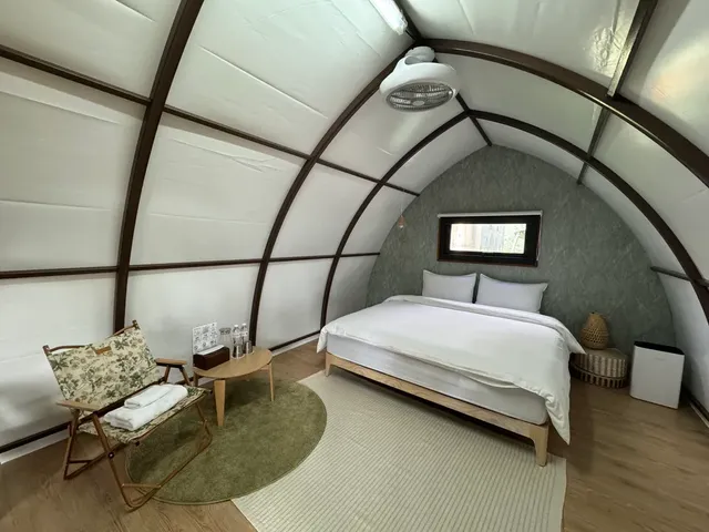 Sudvista Manor-[Camper] Green Field Light Luxury Tent-4