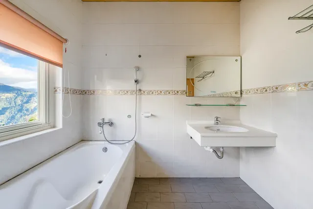 Chingjing New Paradise Bed and Breakfast-Classic Quadruple Room-15