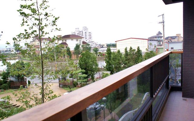 晴川禾悅-203 品睦四人房-8