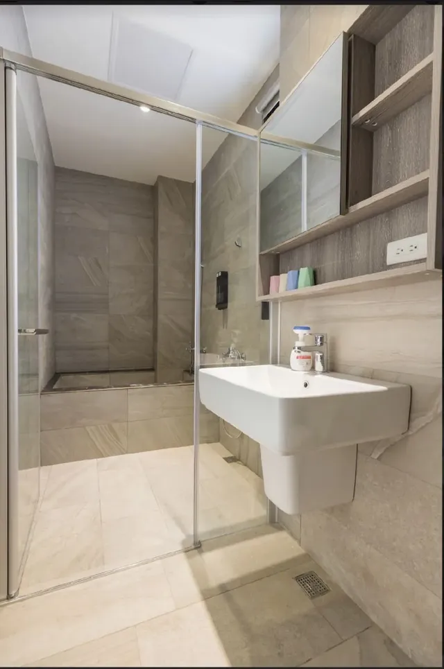 Qianhai B&B-Quadruple room with independent access on the first floor-6
