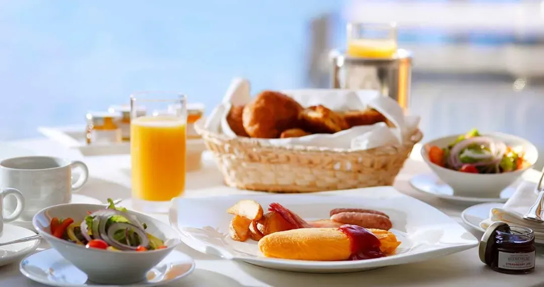 東京灣洲際飯店｜濱松町站步行8分/直達成田機場&羽田機場/車站免費接駁