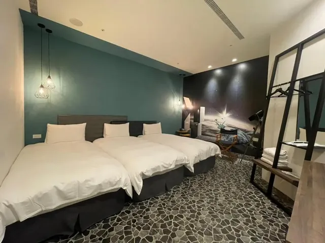 凝萃文旅 台中車站店-高級三人房-4
