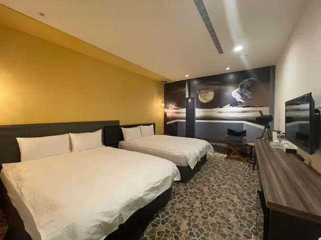 凝萃文旅 台中車站店-高級四人房-4