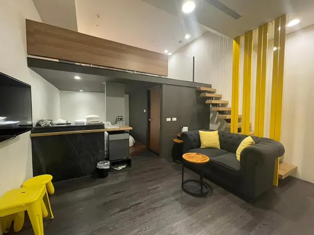 凝萃文旅 台中車站店-樓中樓四人房-2
